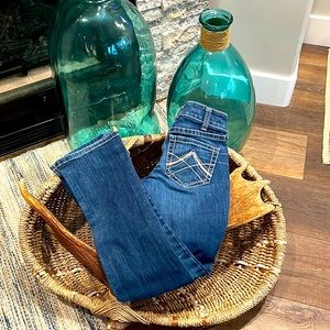 R.E.A.L. Mid Rise Stretch Icon Stackable Straight Leg Jean, size 26R